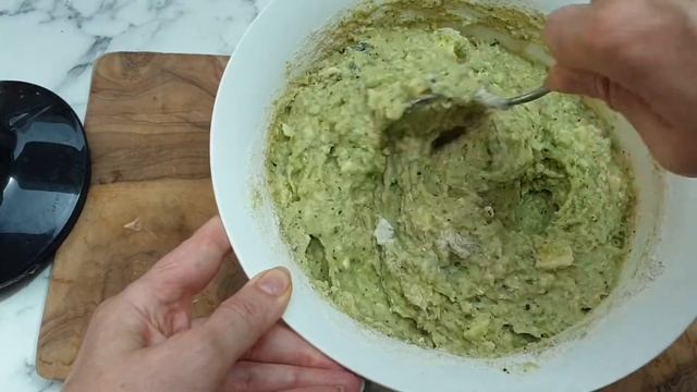 Куриные котлеты с кабачком. Диетические котлеты. нежирная еда . смотреть онлайн