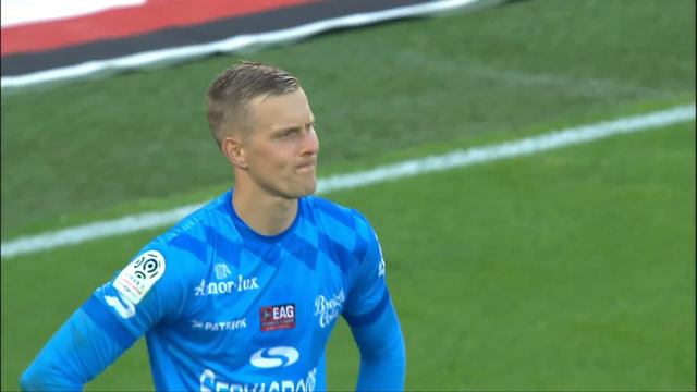 But Ibrahim SANGARE (12') / EA Guingamp - Toulouse FC (1-2) (EAG-TFC)/ 2018-19 смотреть онлайн