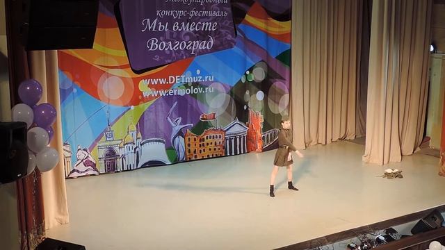 танец "Путь домой" , соло Аносова Кристина смотреть онлайн