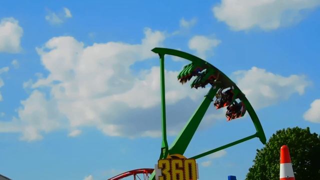 «Сказка» — парк развлечений и аттракционов в Москве. (22.05.2021) смотреть онлайн