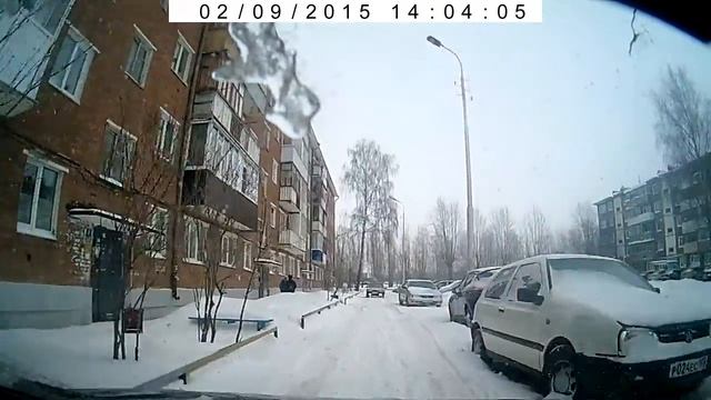 Выезд со двора смотреть онлайн