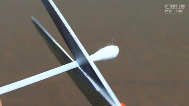 КАК СДЕЛАТЬ ЭЛЕКТРИЧЕСКУЮ УШНУЮ ПАЛОЧКУ!!! DIY ЧИСТКА В ТРУДНОДОСТУПНЫХ МЕСТАХ! смотреть онлайн