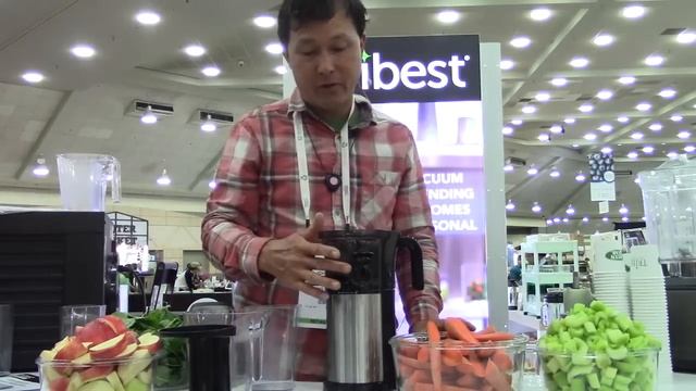 How Much Juice Can You Make in 10 Minutes in the Shine Inexpensive Juicer? смотреть онлайн