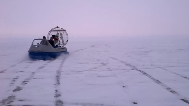 New Russian Hovercraft "Breeze" 25.01.2014 СВП Бриз тест драйв ( запись с планшета ) смотреть онлайн