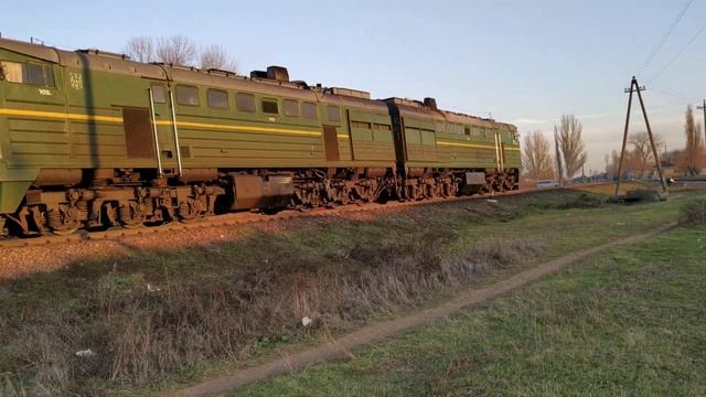 2ТЭ10Ут-0074 с поездом 62 Москва-Херсон (Николаев-Херсон) следует по ст. Кульбакино смотреть онлайн