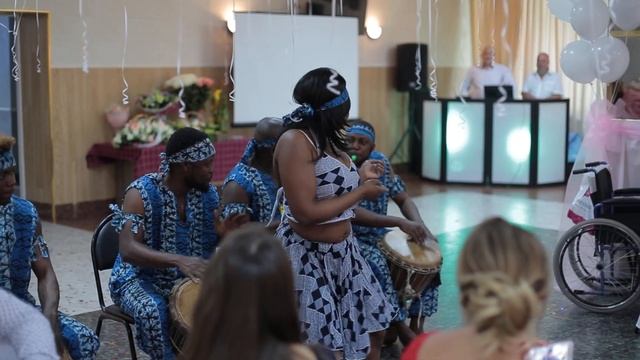 Дорогие братья, сестры, друзья и дети. Для всех ваших мероприятий, не смотрите дальше, , смотреть онлайн