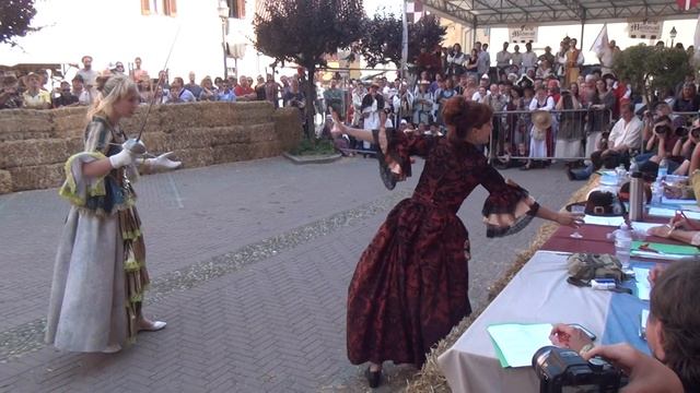 Solidarietà femminile (Женская солидарность) смотреть онлайн