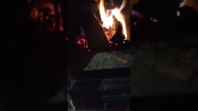 жизнь в селе. вечер в деревне. кайфушечки. жарим оладьи. топим печь. смотреть онлайн
