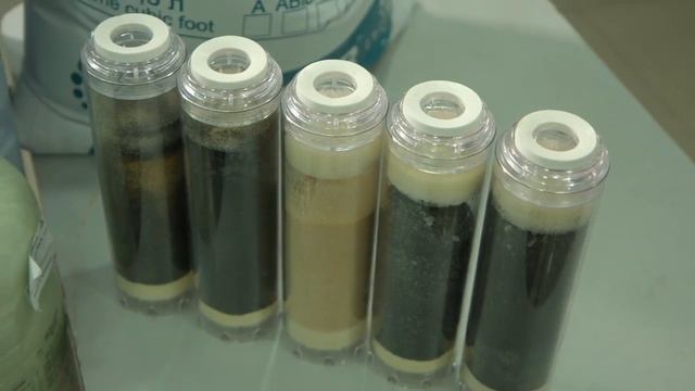 Гейзер чистая вода в коттедже смотреть онлайн