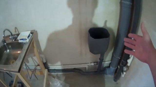 Временный туалет для строителя из мусора/Рабочие хитрости смотреть онлайн