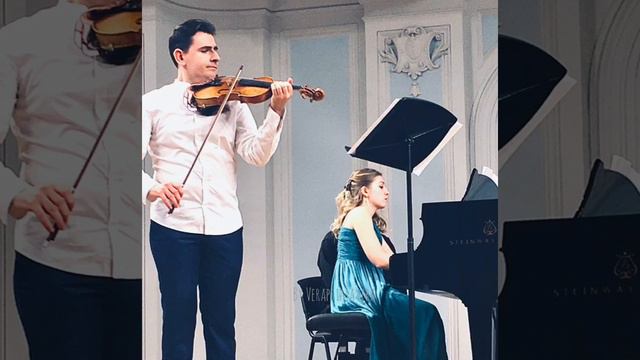 🎼И. Брамс 🎻 Андрей Оганесов 🎹Екатерина Задорожная 30 января 2021 Соната No. 3 смотреть онлайн