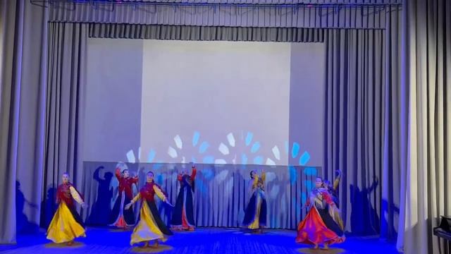 Башкирский танец с платками