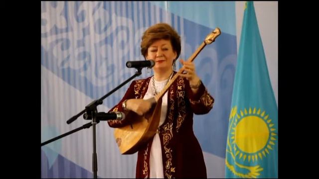 Татьяна Бурмистрова: "ТАНИСЫҢ" (Кенен Әзірбаев) смотреть онлайн