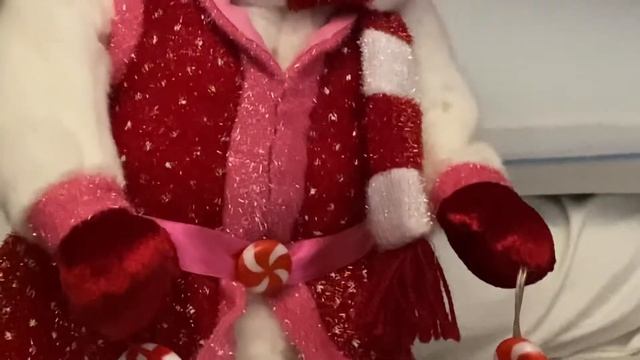 RARE Gemmy Peppermint Twist Spinning Snow Woman with Hair смотреть онлайн