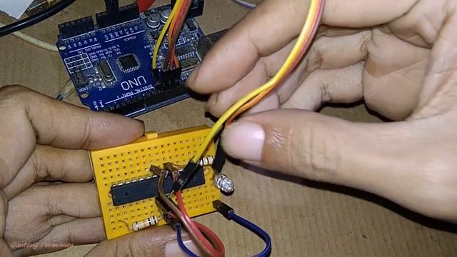 ATmega48 8-bit AVR Programming W/ Arduino IDE MiniCore Board: Upload Sketch via Arduino UNO as ISP смотреть онлайн