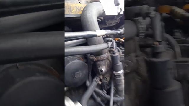 Mercedes w163 ml270 year 2000 inlet manifold removal how I approached it. смотреть онлайн