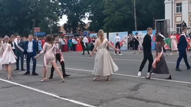 Выпускной бал 2023, Лельчицы смотреть онлайн