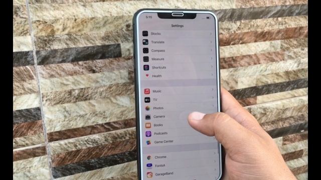 No Mirror Front Camera Option In Settings On IPhone