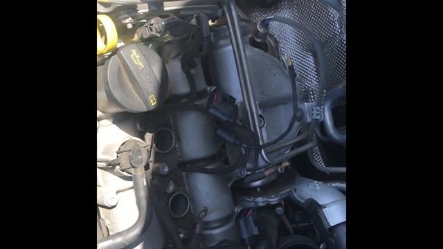 Jetta 1.4 L TSI spark plugs replacement смотреть онлайн
