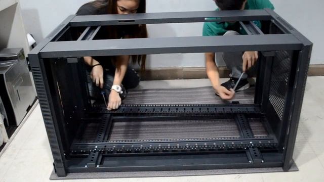 22U Server Rack Cabinet Assembly Instructions