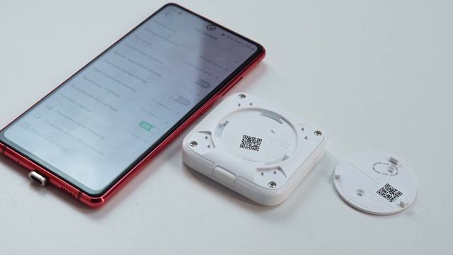 Датчик протечки Hikvision DS-PDWL-E-WE. Обзор и добавление датчика к охранной панели AX PRO смотреть онлайн