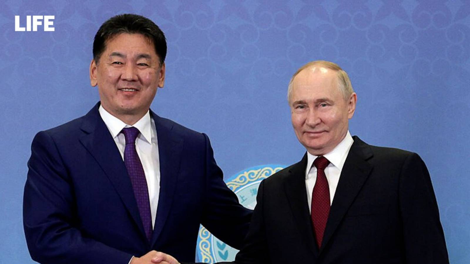 Путина приветствуют в Монголии смотреть онлайн