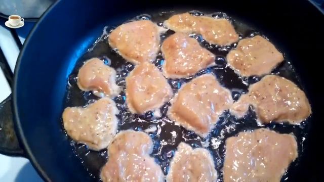 на скорую руку ОТБИВНЫЕ из КУРИНОЙ ГРУДКИ в кляре смотреть онлайн