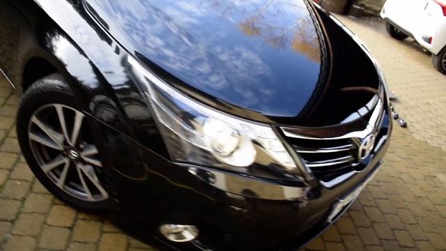 Toyota Avensis III смотреть онлайн