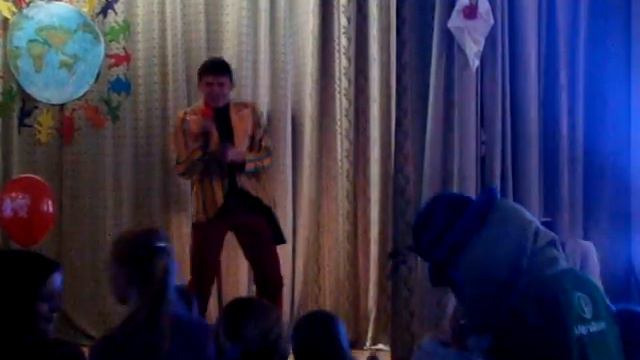 Праздник в детском доме в малом истоке (клип №4) смотреть онлайн