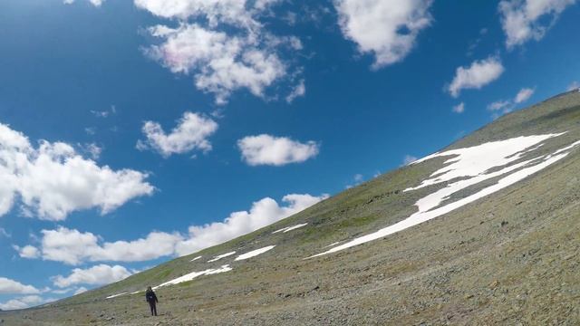 Mongolia in 4k - Altai Mountains - 7 day Self-Trek смотреть онлайн