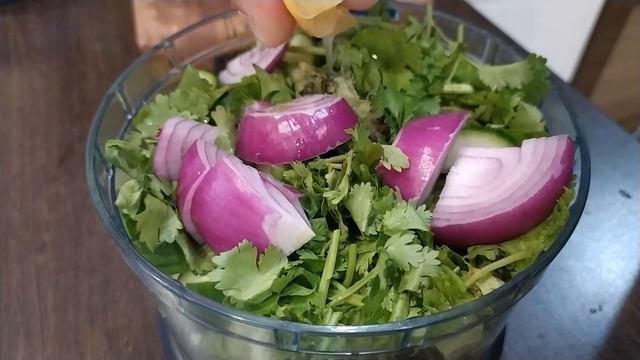 Холодный суп. Летний суп из огурцов. смотреть онлайн