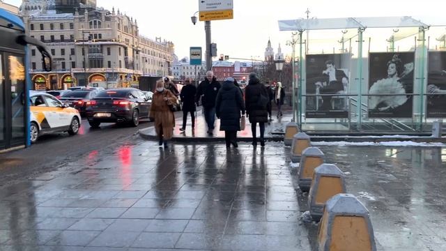 Как одеваются в Столице зимой.Street style in Moscow. ?? Winter. 街头时尚莫斯科. смотреть онлайн