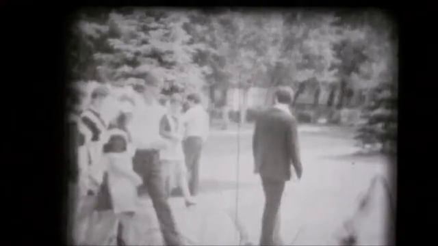 На Ютюбе 🎇 ШКОЛЬНОЕ ОКНО🌉\ Шура Алесинский ТОЛЬЯТТИ 😯🎸/ смотреть онлайн
