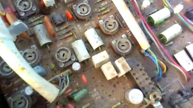 ГДЕ И КАК Я ИЩУ РАДИОДЕТАЛИ СОДЕРЖАЩИЕ ДРАГМЕТАЛЛЫ И КМ-конденсаторы смотреть онлайн