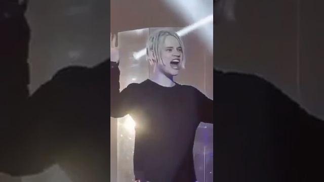 Когда отказал микрофон, но с тобой весь зал🥰 смотреть онлайн