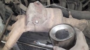 Замена катализатора ФОРД ФОКУС 2 не удалась ,оно и к лучшему.(PLATINUM,PALLADIUM)