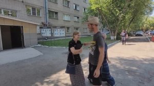 Меня вызвали в участок - Австралийцы в России - ENG SUBS