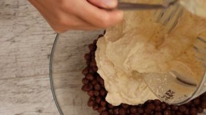 Торт из шоколадных шариков | Пошаговый рецепт хрустящего торта без выпечки на скорую руку