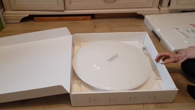 Распаковка — Потолочный светильник Yeelight Galaxy Ceiling Light 480 смотреть онлайн