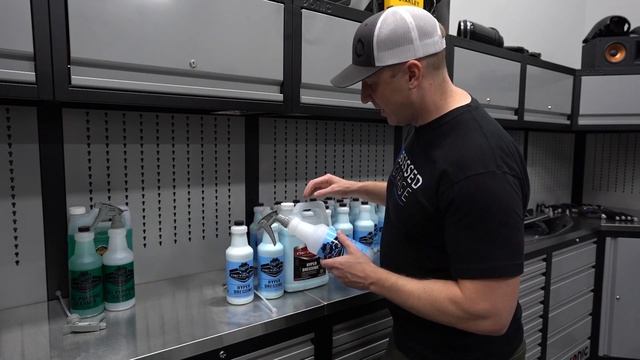 Engine Bay Products: Meguiar's D170 Hyper Dressing смотреть онлайн
