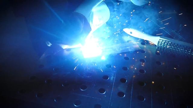 Wie stelle ich mein Schweißgerät ein? | MIG MAG Stufenschalter смотреть онлайн