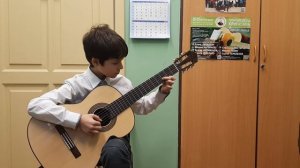 В. Козлов «Пчела, случайно залетевшая в цирк», М. Каркасси «Этюд 4 D dur» исп. Филатов Аркадий