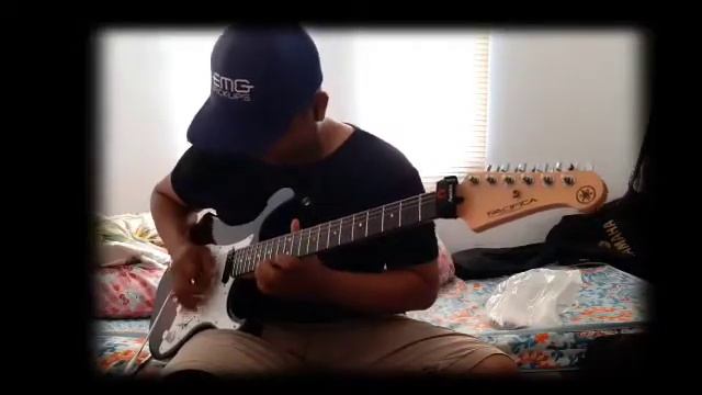 Test Tremolo Yamaha Pacifica 112j.