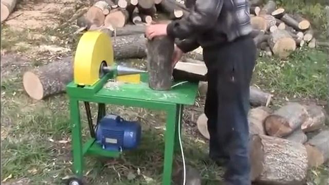 Винтовой электромеханический дровокол колун смотреть онлайн