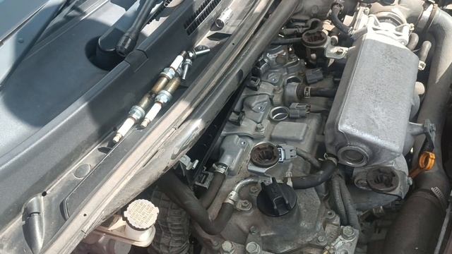 DIG-S HR12DDR Nissan Note E12 spark plug change смотреть онлайн