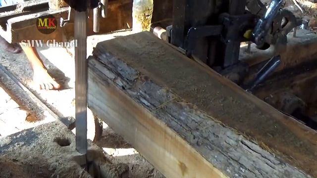 woodworking.menggergaji kayu jati bahan pintu kupu tarung di sawmill смотреть онлайн