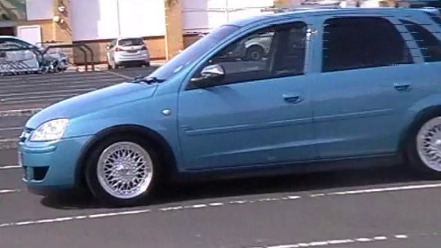 Chav Chariot Vauxhall Corsa смотреть онлайн