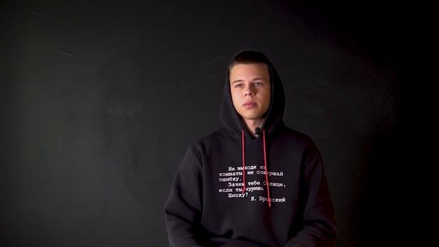 ВИТАЛИЙ_МОРОЗОВ___ИСТОРИЯ_КРАСНОГО_СТУЛА.mp4 смотреть онлайн