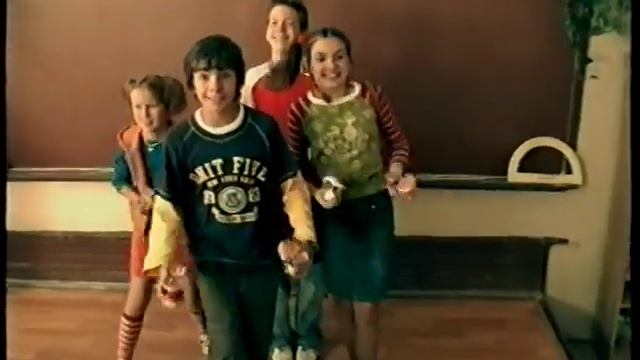 Реклама DANONE (йогурт Скелетоны) смотреть онлайн