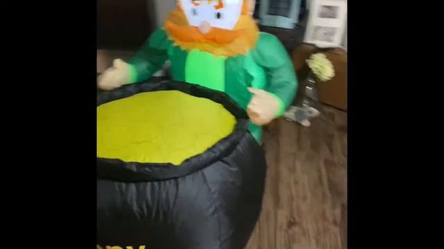 My 2022 4Ft Tall Leprechaun With Pot Of Gold Inflatable Re-Review смотреть онлайн